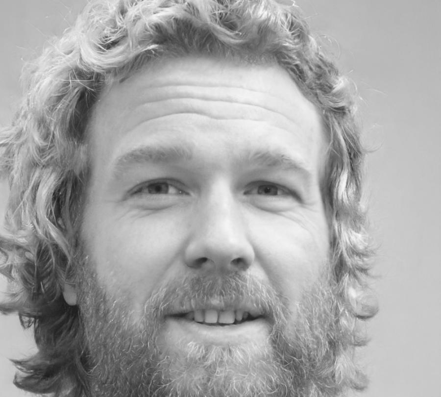 Портрет Дамира Касымова